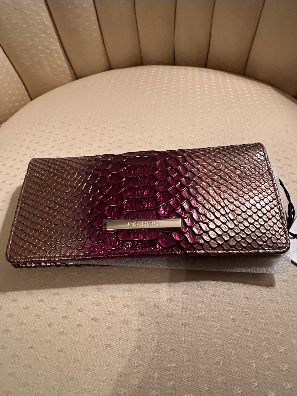Effortless Python-Embossed Satchel & Wallet Set in Burgundy and Gold - Picture 3 of 3